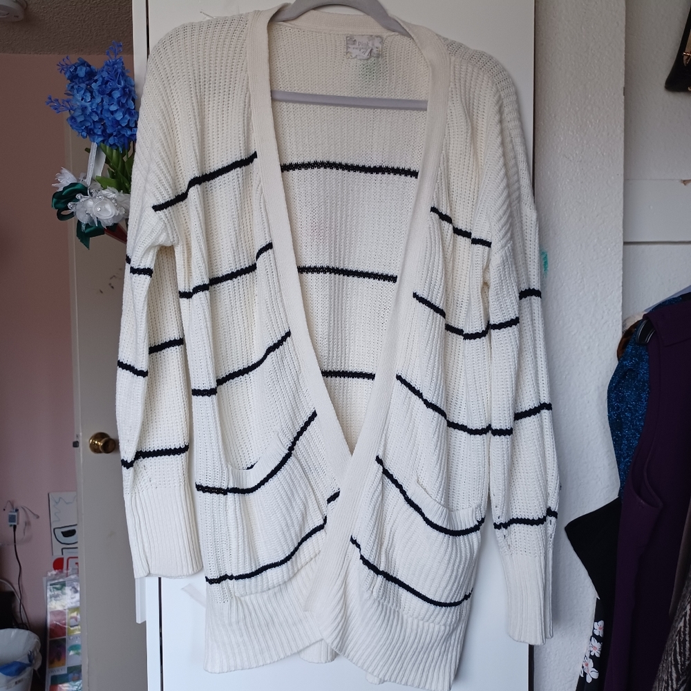 Pink Republic White Cardigan